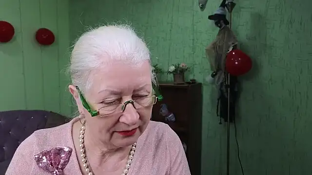 Maya Mayflower online show from 10, 3, 2025