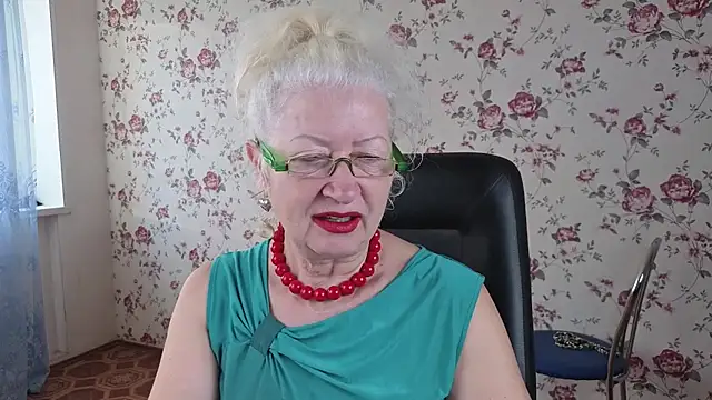 Maya Mayflower online show from 12, 9, 2025