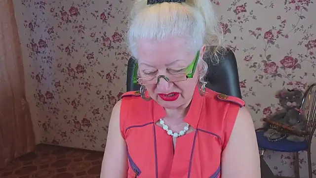 Maya Mayflower online show from 2, 4, 2026