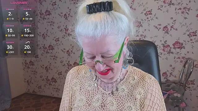 Maya Mayflower online show from 8, 2, 2026