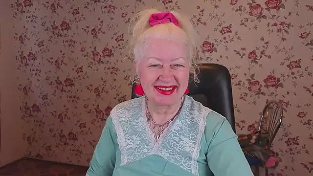 Maya Mayflower online show from 24, 3, 2026