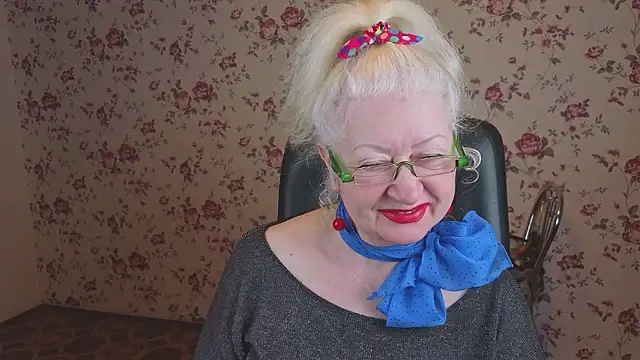 Maya Mayflower online show from 8, 1, 2026