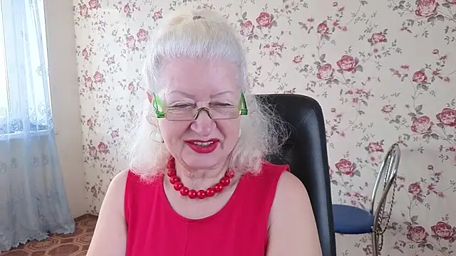 Maya Mayflower online show from 22, 9, 2025
