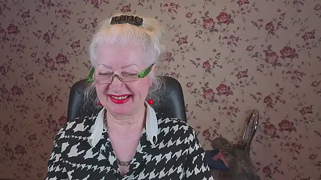 Maya Mayflower online show from 2, 3, 2026