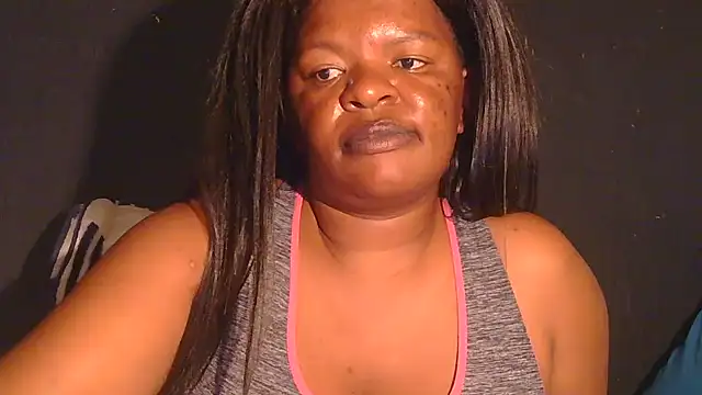 Snapshot of ebony_rose11 chatting on 17, 5, 2026 ebony rose11 online show from 17, 5, 2026