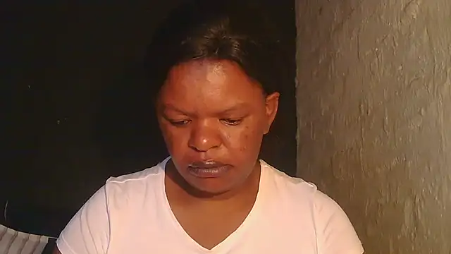 ebony rose11 online show from 28, 11, 2025