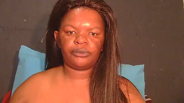 Snapshot of ebony_rose11 chatting on 9, 5, 2026 ebony rose11 online show from 9, 5, 2026