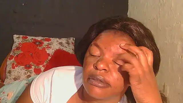 ebony rose11 online show from 11, 11, 2025