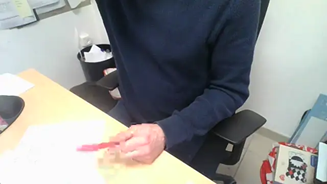 Snapshot of GM51-1988 chatting on 27, 11, 2025 GM51-1988 online show from 27, 11, 2025