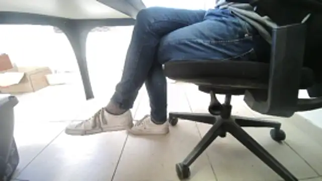 Snapshot of GM51-1988 chatting on 17, 11, 2025 GM51-1988 online show from 17, 11, 2025