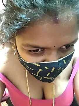 Snapshot of itsme_baby143 chatting on 15, 7, 2026 itsme baby143 online show from 15, 7, 2026
