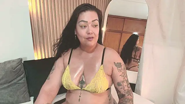 Snapshot of violeta_delavega1 chatting on 10, 3, 2025 violeta delavega1 online show from 10, 3, 2025