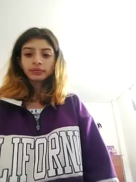 KratosAfroditacs online show from 2, 3, 2026