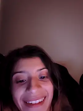 KratosAfroditacs online show from 5, 4, 2026