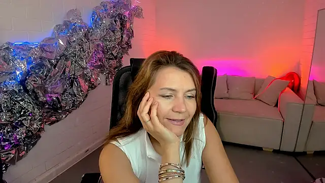 NicoleHitman online show from 22, 9, 2025