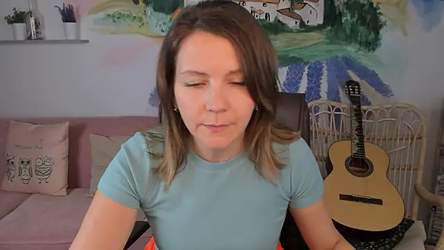 NicoleHitman online show from 3, 3, 2025