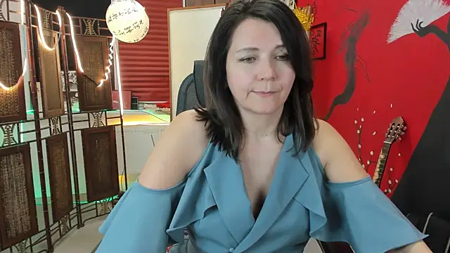 NicoleHitman online show from 14, 3, 2025