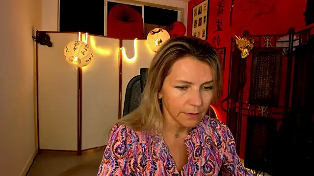 NicoleHitman online show from 21, 7, 2026