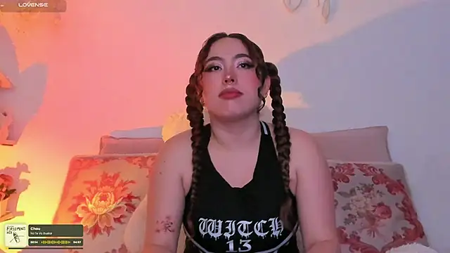 julieta cooper20 online show from 24, 10, 2025