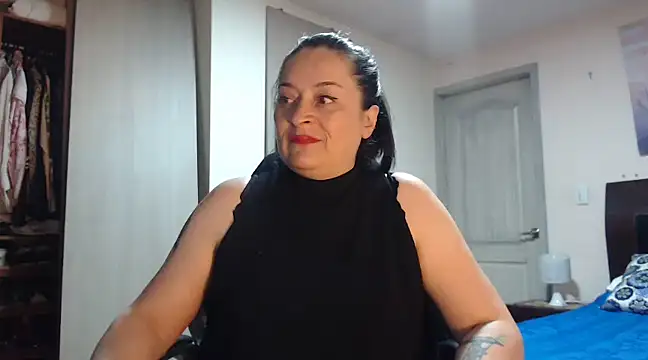 mia florens online show from 22, 3, 2025