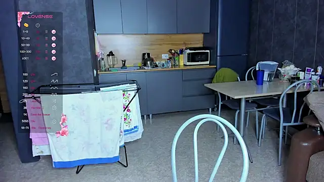 EvaTheHeart online show from 8, 10, 2025