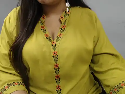 Snapshot of Surjeet_Kaur chatting on 5, 11, 2025 Surjeet Kaur online show from 5, 11, 2025