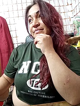 isis milove online show from 20, 3, 2026