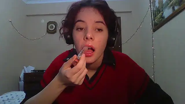  Amber Doll  online show from 17, 3, 2025
