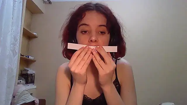  Amber Doll  online show from 11, 3, 2025