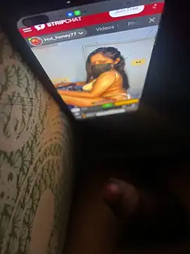 Snapshot of RightFielder chatting on 14, 11, 2025 RightFielder online show from 14, 11, 2025