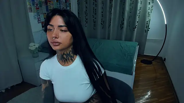 CharimgSabrina online show from 25, 10, 2025