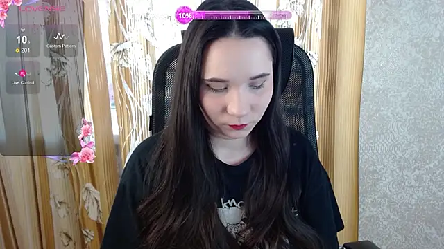 KateForLove online show from 6, 3, 2026