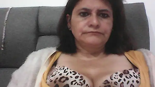 BiancaSteel online show from 6, 1, 2026