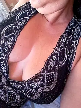 Sandra42 online show from 8, 1, 2026