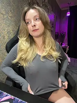 Snapshot of Lina_ly chatting on 24, 5, 2026 Lina ly online show from 24, 5, 2026