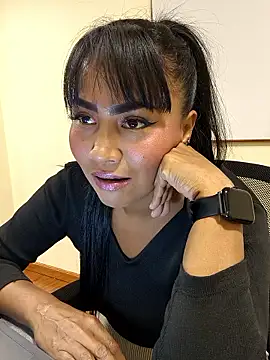 Snapshot of Ariana_Rodriguez chatting on 3, 6, 2026 Ariana Rodriguez online show from 3, 6, 2026