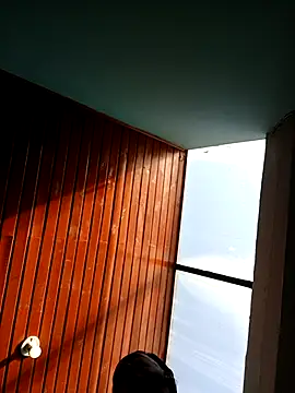 Ariana Rodriguez online show from 12, 4, 2026