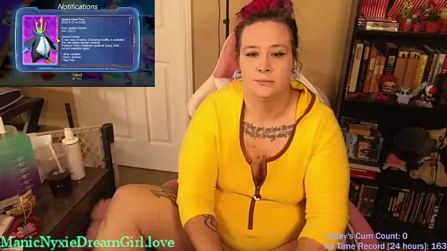 VioletNova online show from 5, 10, 2025