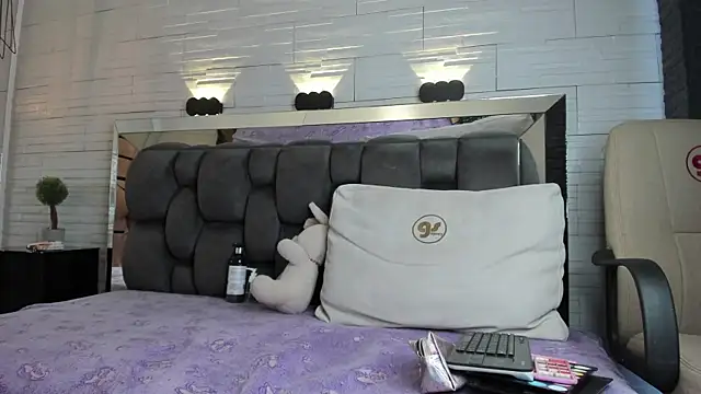 jade heartt online show from 13, 11, 2025