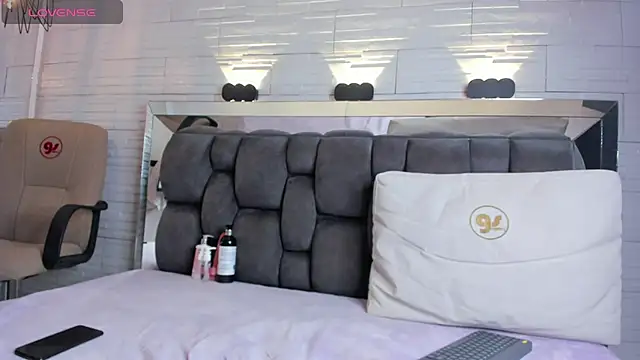 jade heartt online show from 28, 2, 2026