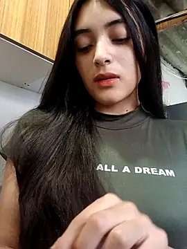 Valen Person online show from 3, 12, 2025