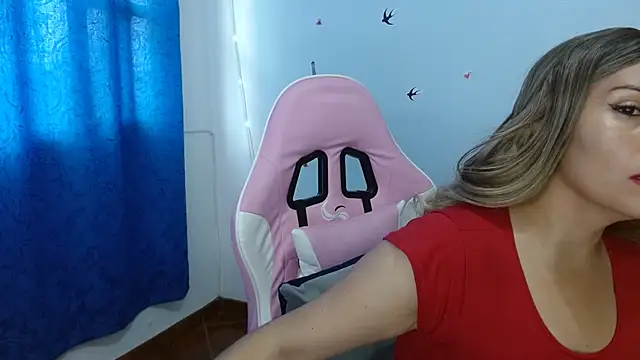 Snapshot of nanis_milf chatting on 4, 5, 2026 nanis milf online show from 4, 5, 2026