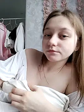 Snapshot of Bonechka chatting on 20, 11, 2025 Bonechka online show from 20, 11, 2025