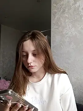 Snapshot of Bonechka chatting on 5, 11, 2025 Bonechka online show from 5, 11, 2025