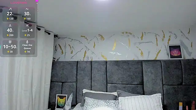 Cristal Velle online show from 28, 11, 2025