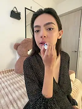 ZaraLuuv online show from 24, 3, 2026