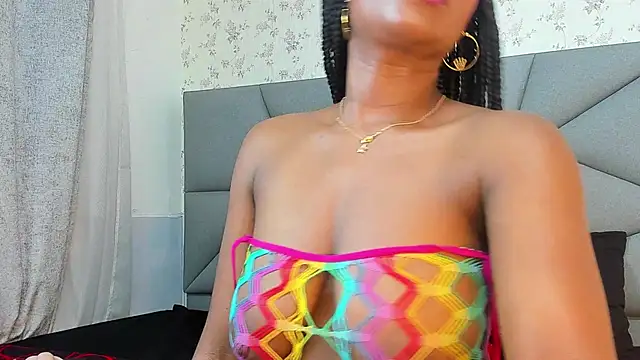 Liz ortega30 online show from 24, 10, 2025