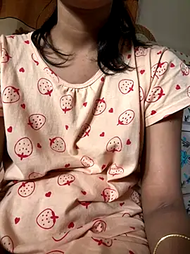 sexy-trisha1 online show from 9, 11, 2025