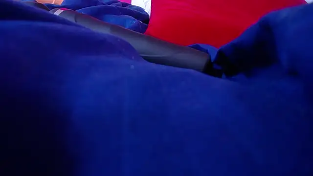 tiny sarah1 online show from 15, 11, 2025