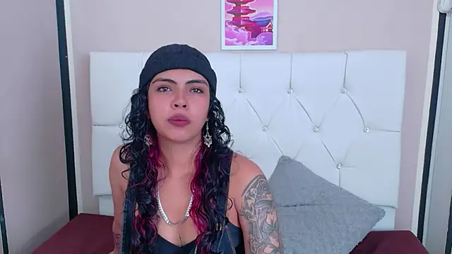 Devil AliceXo online show from 23, 7, 2026